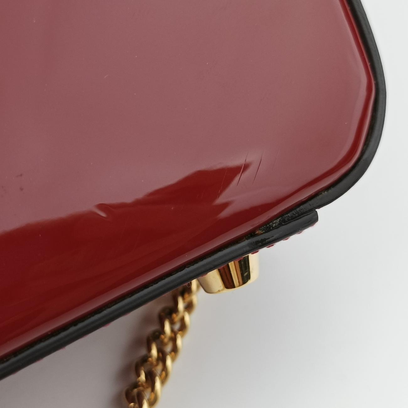Pre-owned Gucci Sylvie Red Patent 589479 shoulderbag | stylenewstar