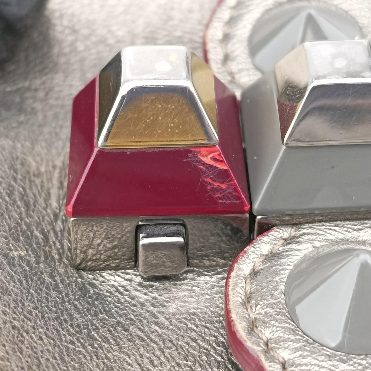 Vintage Fendi studded Kan I Metallic Gray Gold Leather 8M0381 shoulderbag | stylenewstar