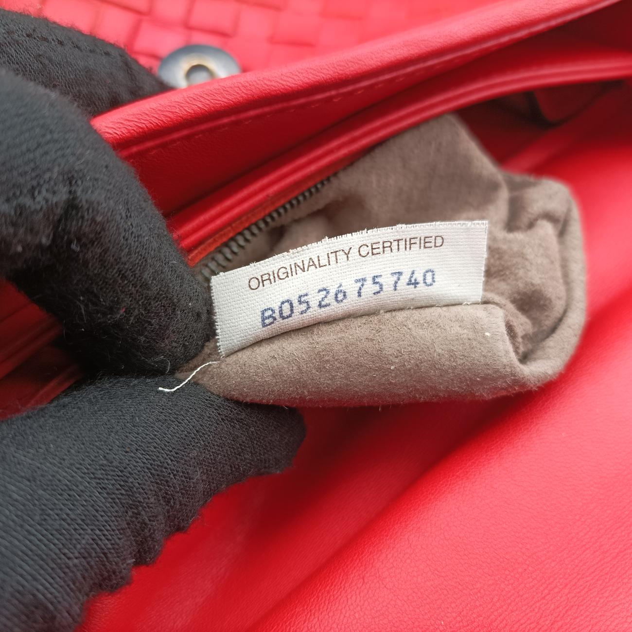 Secondhand Bottega Veneta Intrecciato Olimpia Red lambskin  shoulderbag | stylenewstar