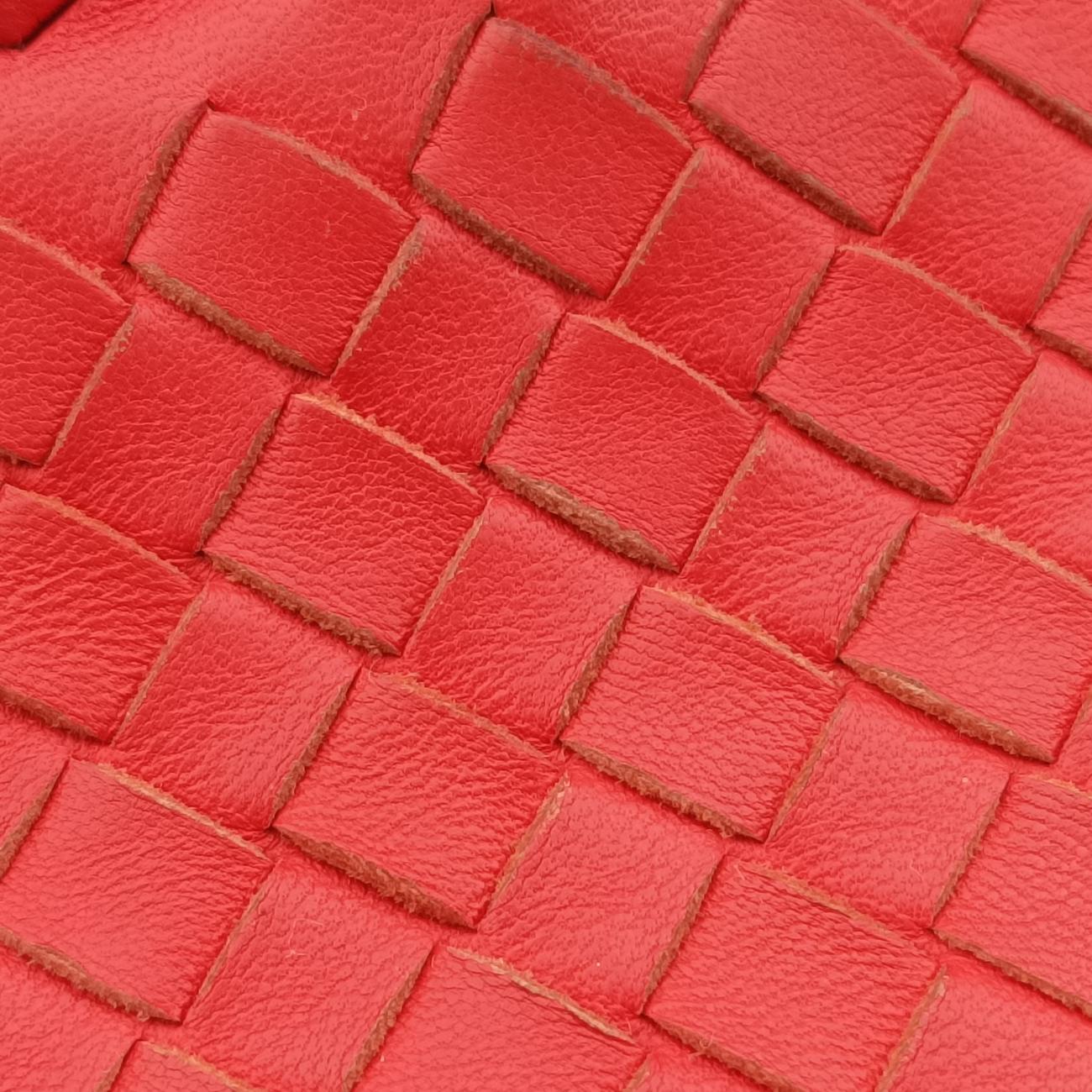 Secondhand Bottega Veneta Intrecciato Olimpia Red lambskin  shoulderbag | stylenewstar