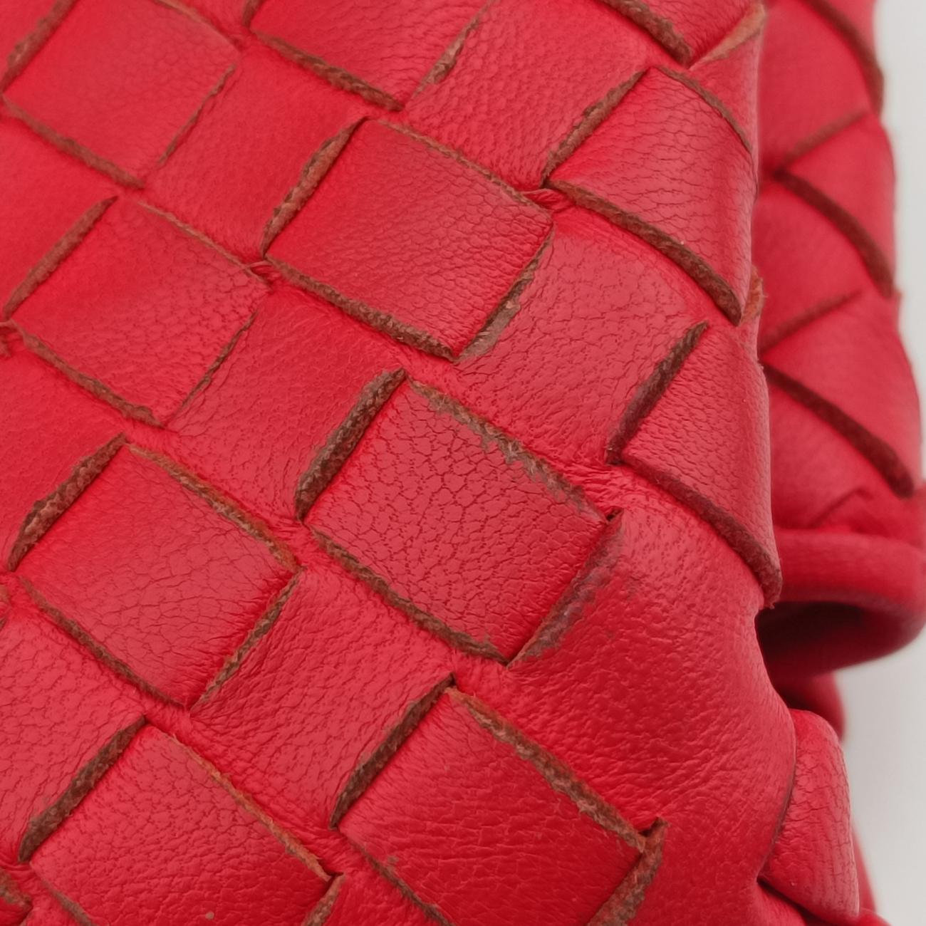 Secondhand Bottega Veneta Intrecciato Olimpia Red lambskin  shoulderbag | stylenewstar