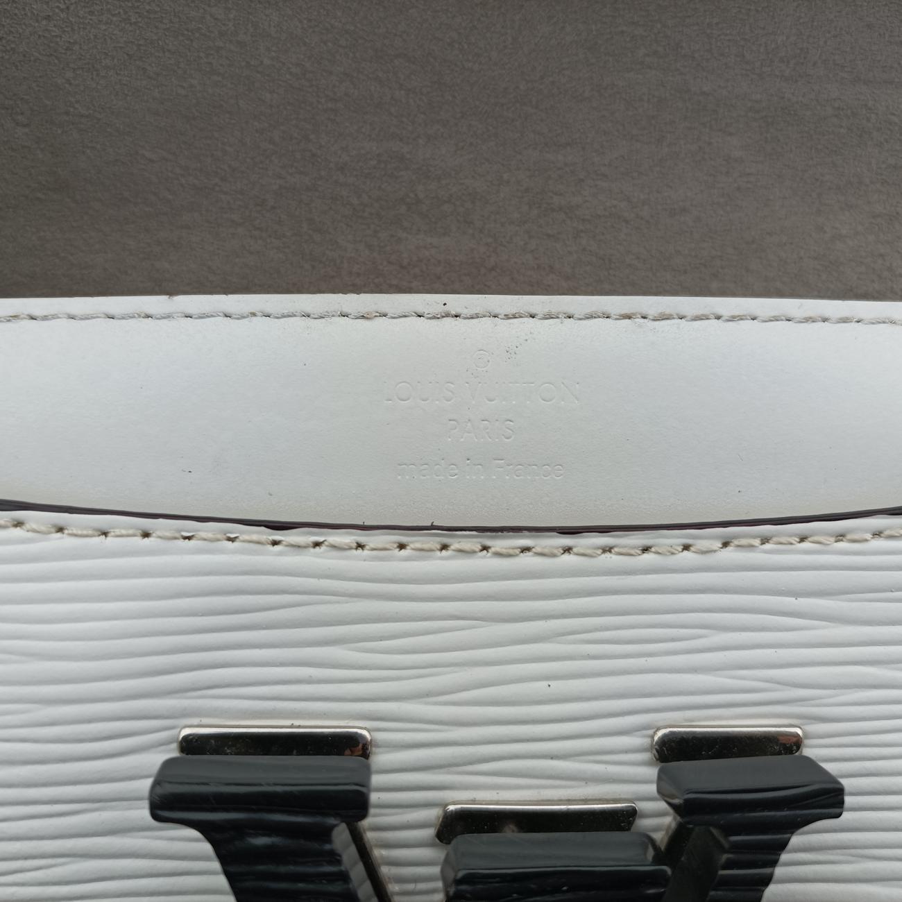 Pre-owned Louis Vuitton Louise PM Noir×white Epi M41274 shoulderbag | stylenewstar