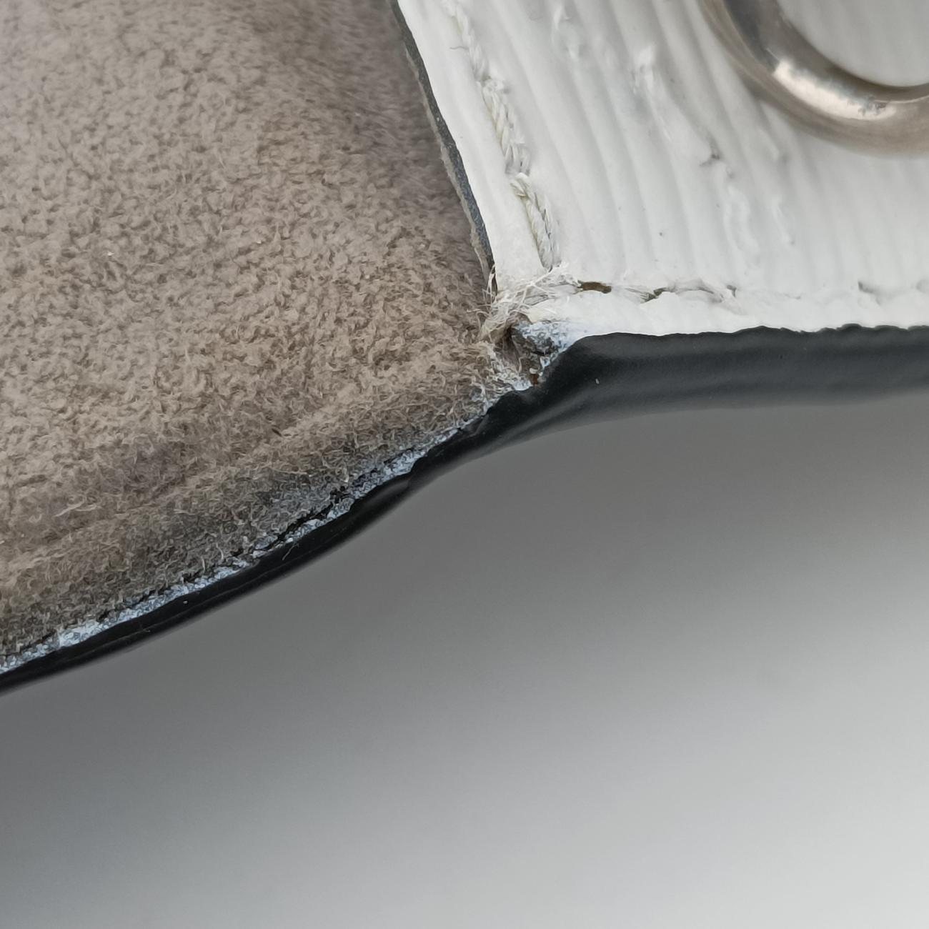 Pre-owned Louis Vuitton Louise PM Noir×white Epi M41274 shoulderbag | stylenewstar