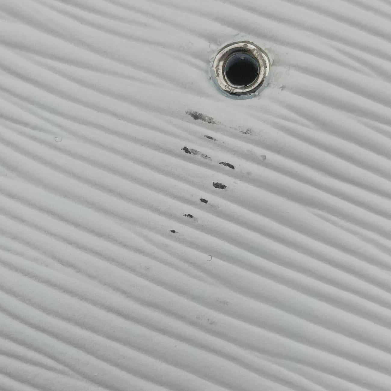 Pre-owned Louis Vuitton Louise PM Noir×white Epi M41274 shoulderbag | stylenewstar