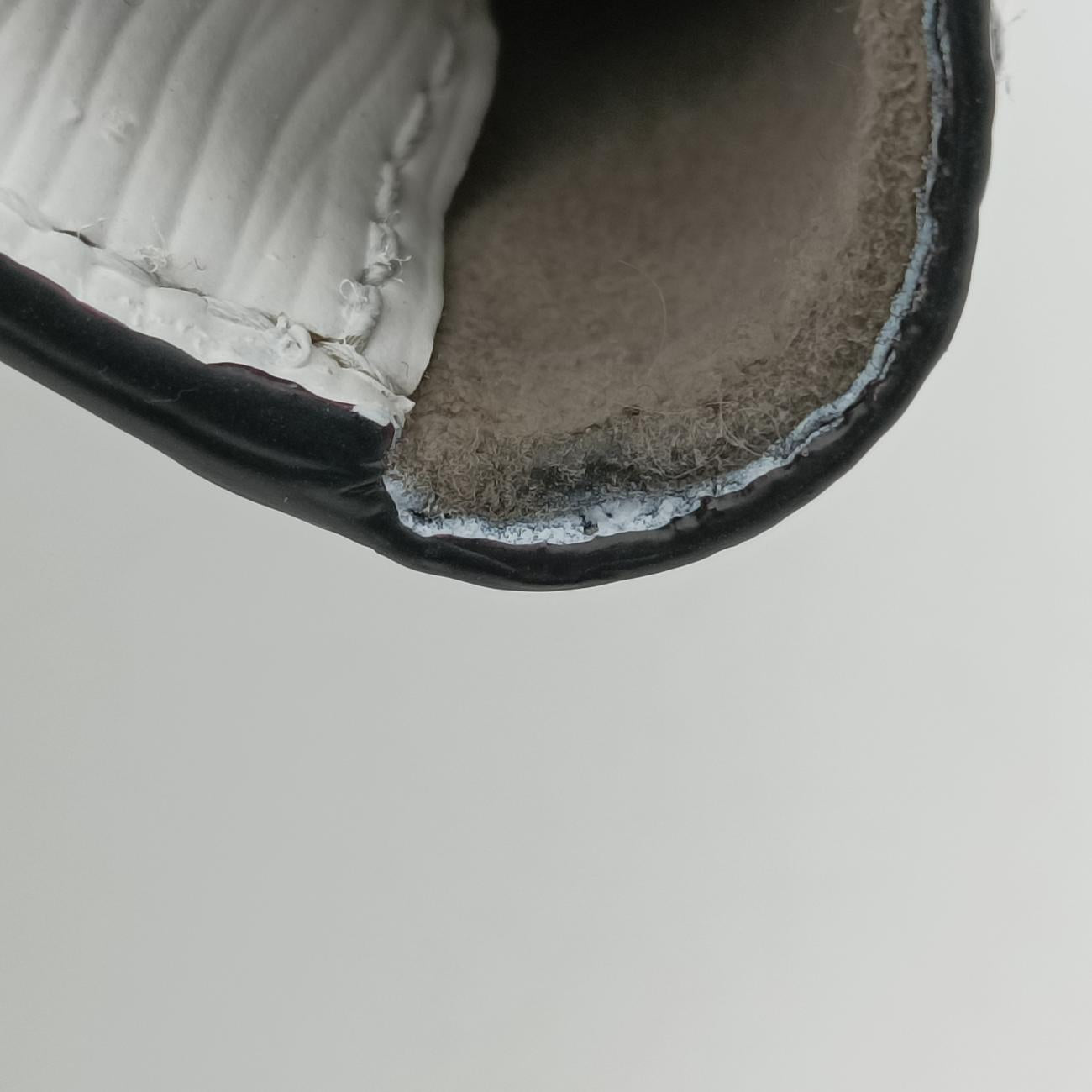 Pre-owned Louis Vuitton Louise PM Noir×white Epi M41274 shoulderbag | stylenewstar