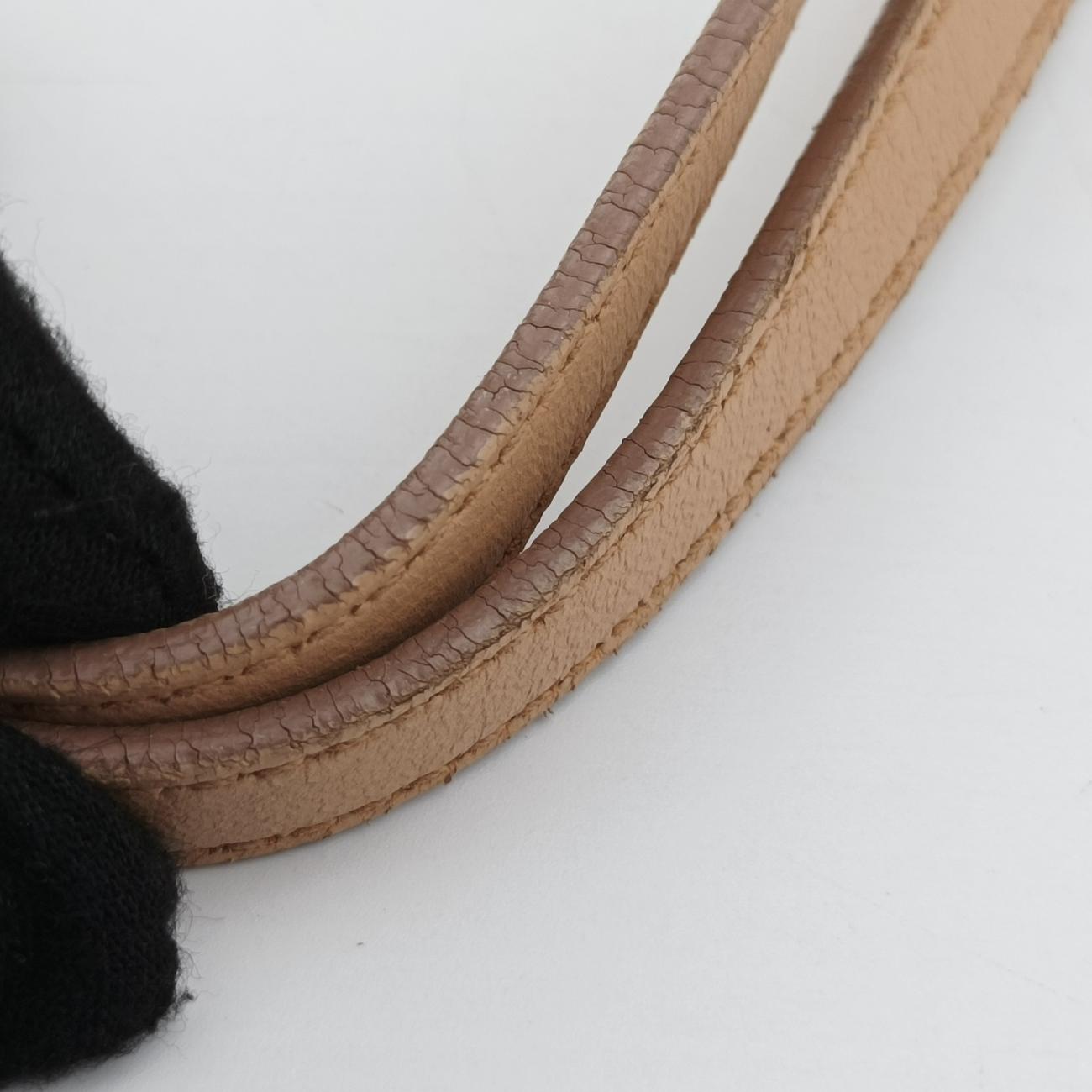 Pre-owned Prada floral embellishments Pink leather  shoulderbag | stylenewstar