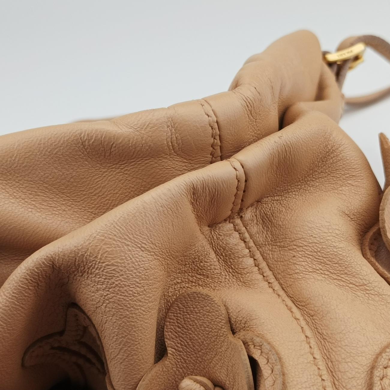 Pre-owned Prada floral embellishments Pink leather  shoulderbag | stylenewstar