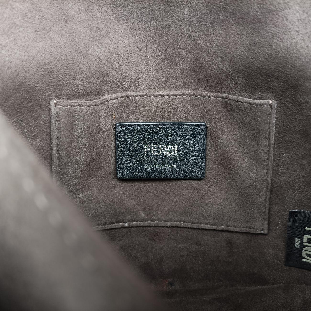 Pre-owned Fendi studded Kan I Pink Leather 8M0381 shoulderbag | stylenewstar