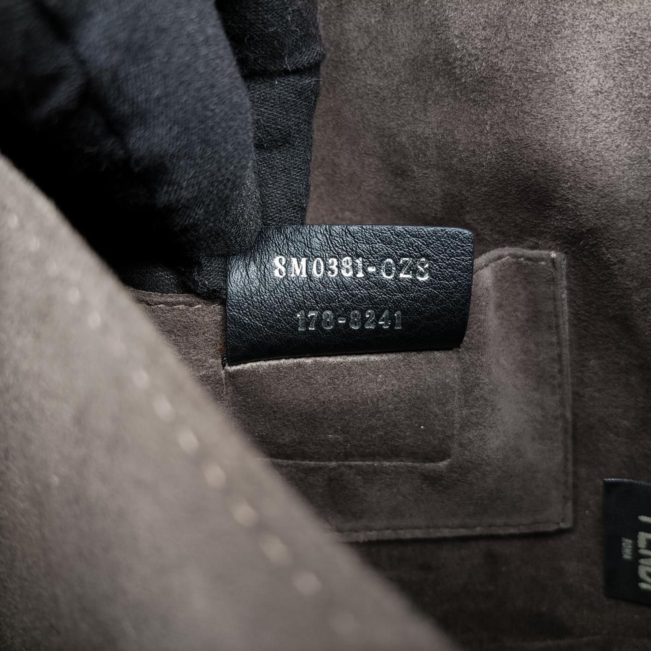 Pre-owned Fendi studded Kan I Pink Leather 8M0381 shoulderbag | stylenewstar