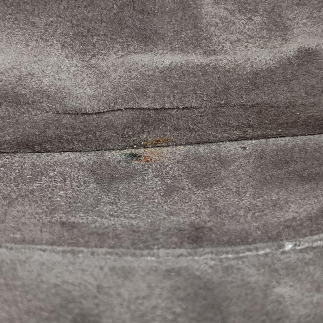 Pre-owned Fendi studded Kan I Pink Leather 8M0381 shoulderbag | stylenewstar