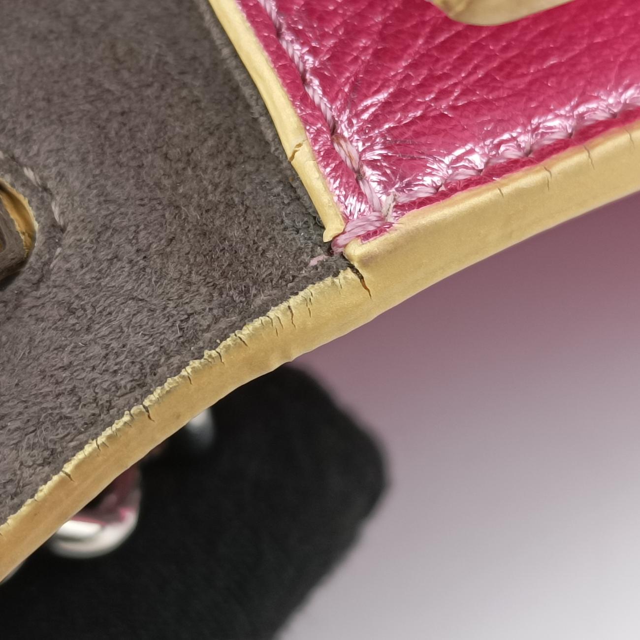 Pre-owned Fendi studded Kan I Pink Leather 8M0381 shoulderbag | stylenewstar