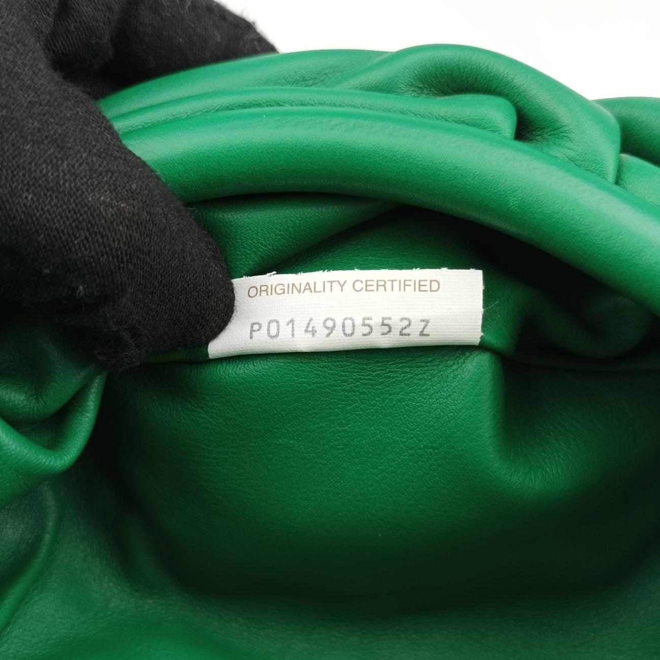 Pre-owned Bottega Veneta The　Chain Pouch Green lambskin  bum bag/waist bag | stylenewstar