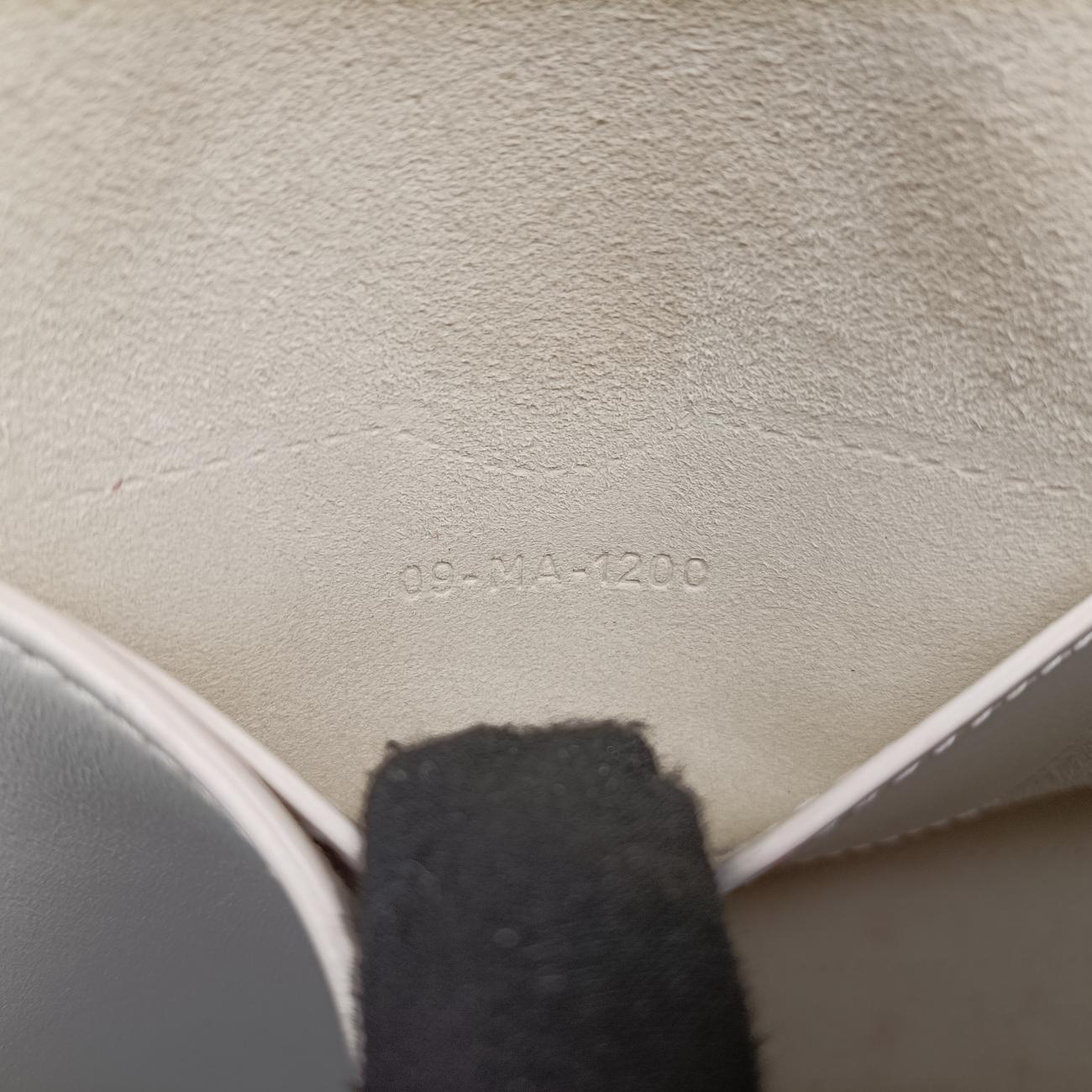 Secondhand Christian Dior Bobby White leather  shoulderbag | stylenewstar