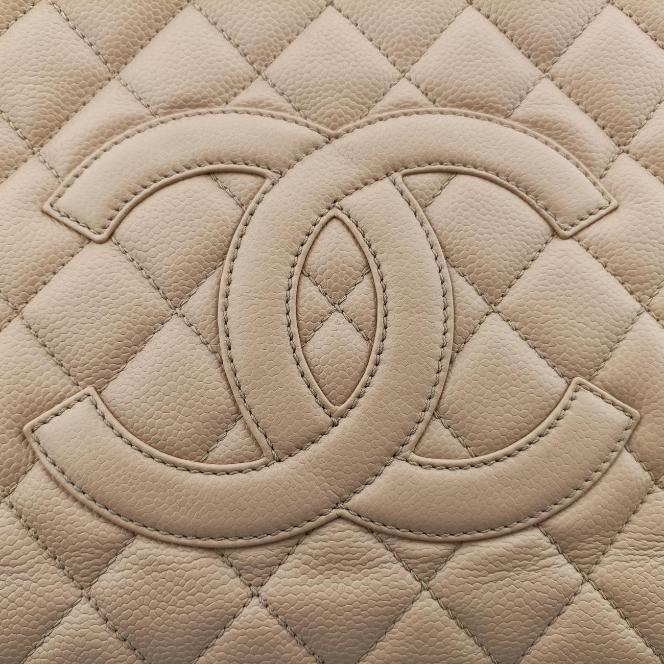 Pre-owned Chanel Matelasse Cocomark GST Beige caviar skin A20995 handbag | stylenewstar