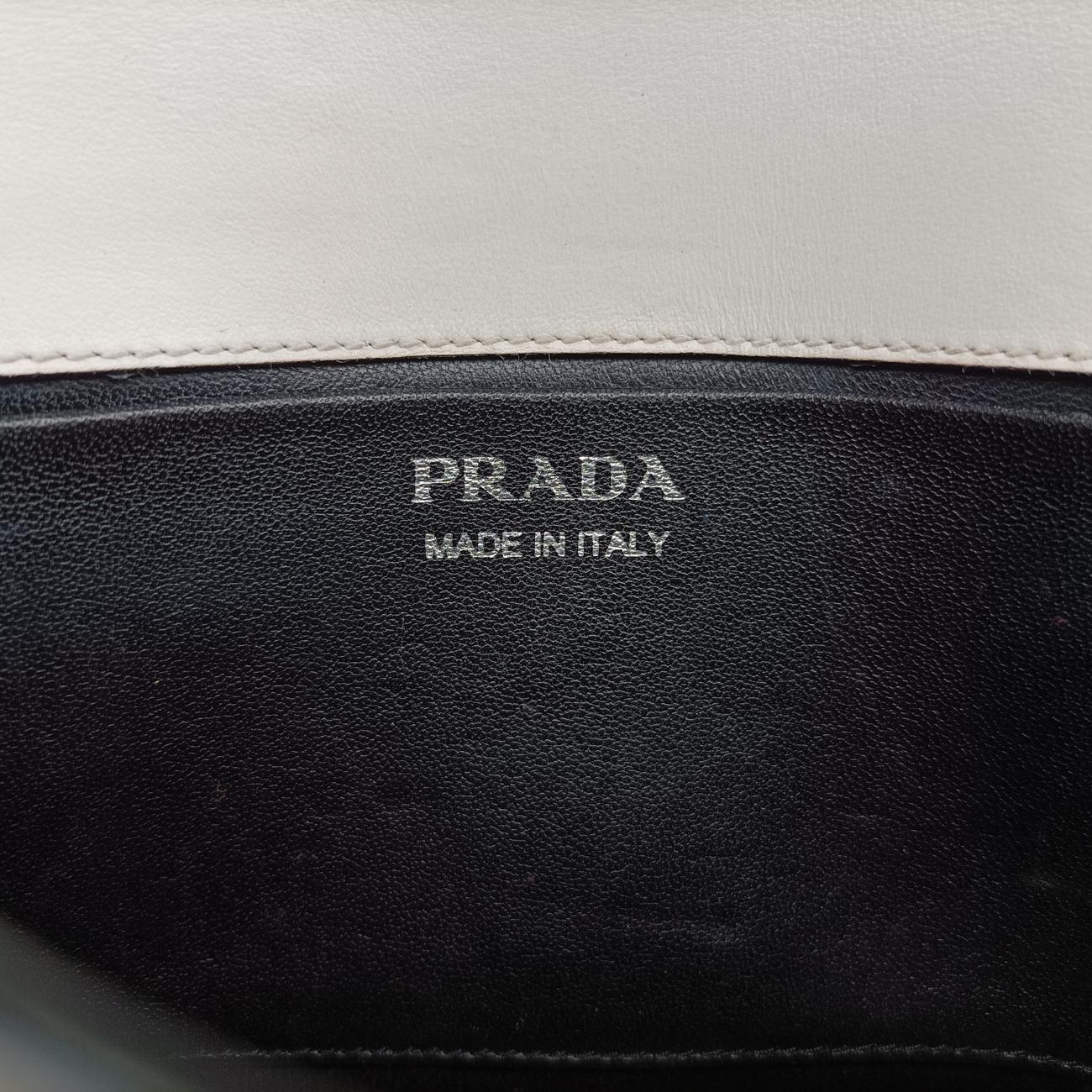 Pre-owned Prada Electra Studded White Leather 1BD120 shoulderbag | stylenewstar