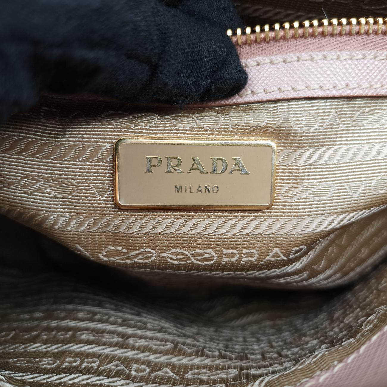Pre-owned Prada Galleria Pink SAFFIANO Leather BN1801 shoulderbag | stylenewstar