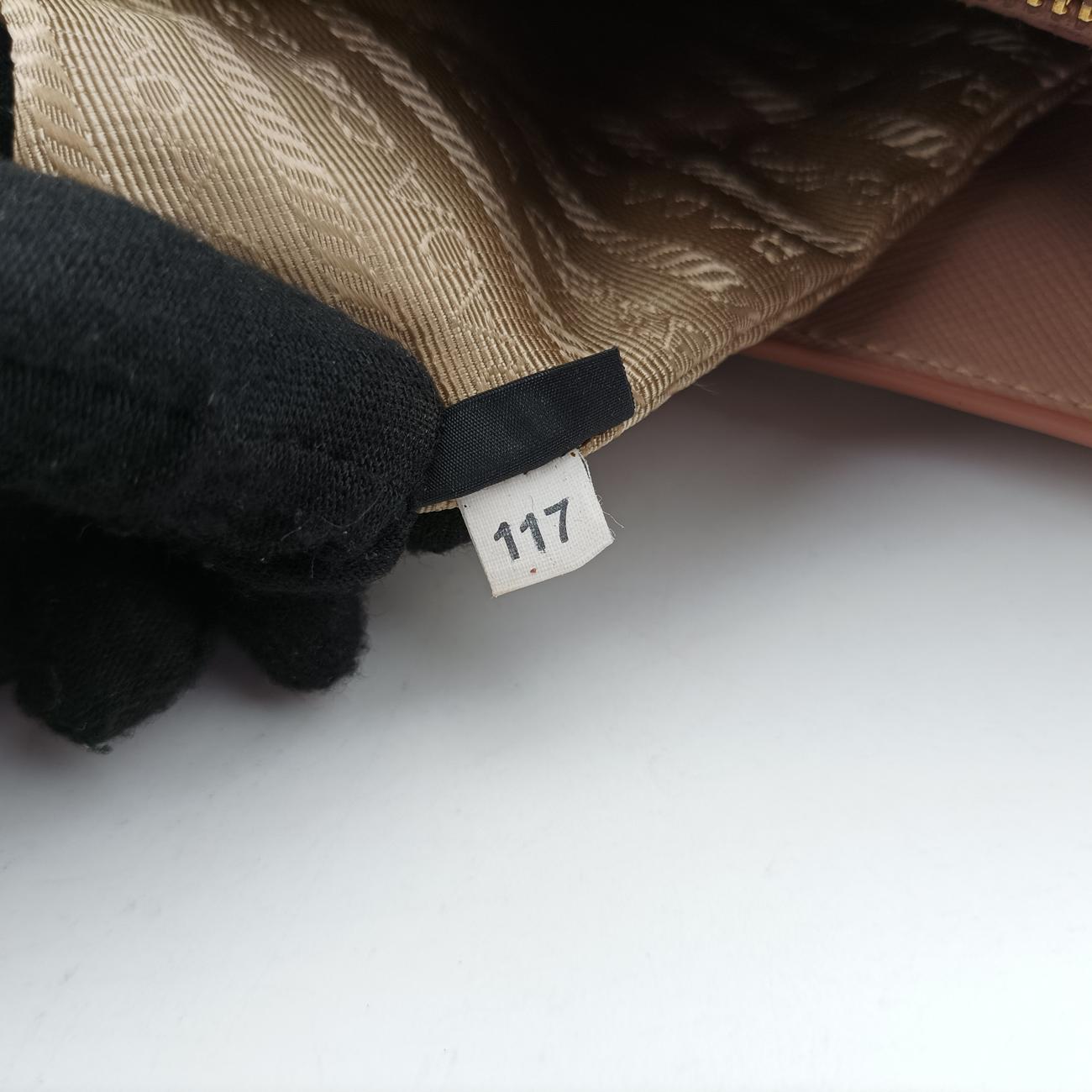 Pre-owned Prada Galleria Pink SAFFIANO Leather BN1801 shoulderbag | stylenewstar