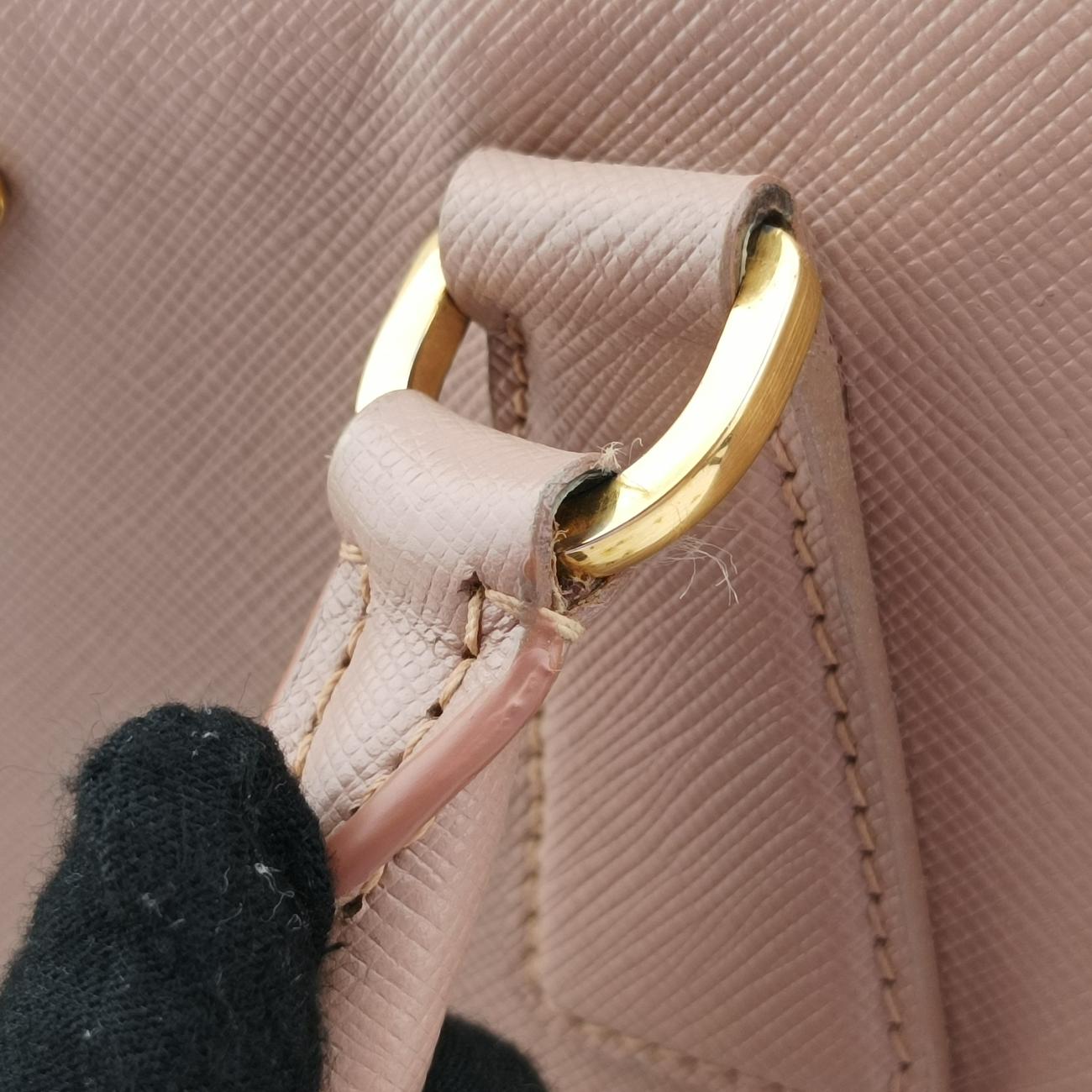 Pre-owned Prada Galleria Pink SAFFIANO Leather BN1801 shoulderbag | stylenewstar