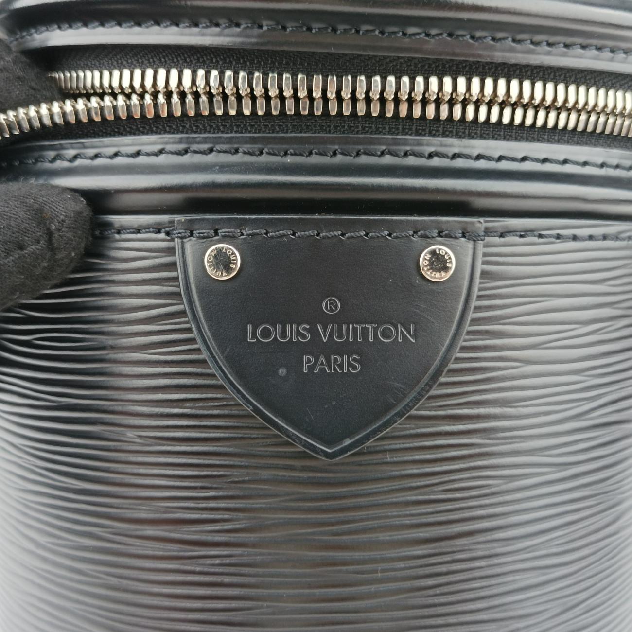 Pre-owned Louis Vuitton CANNES noir epi M52226 shoulderbag | stylenewstar