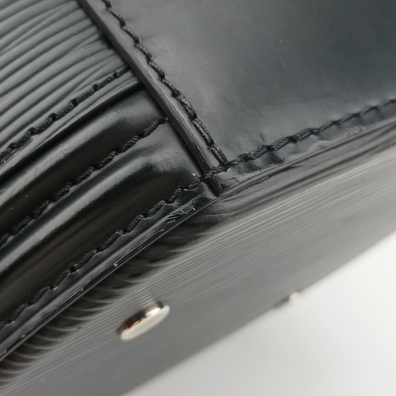 Pre-owned Louis Vuitton CANNES noir epi M52226 shoulderbag | stylenewstar