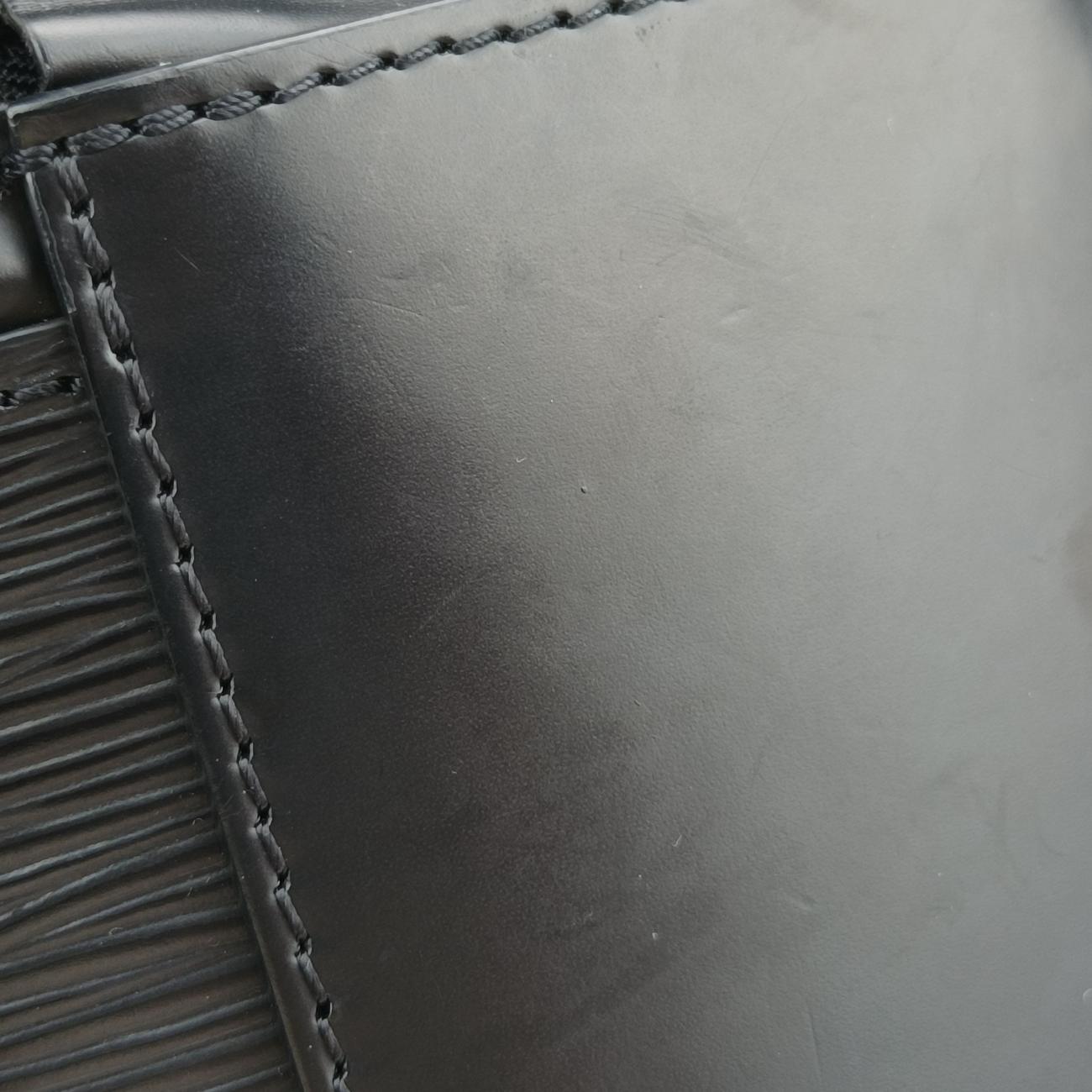 Pre-owned Louis Vuitton CANNES noir epi M52226 shoulderbag | stylenewstar