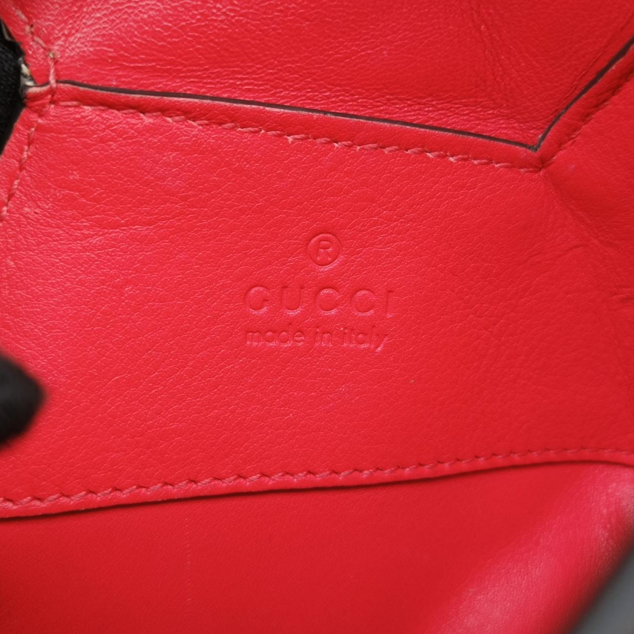 Pre-owned Gucci heart Brown×Red PVC coated canvas 678131 shoulderbag | stylenewstar