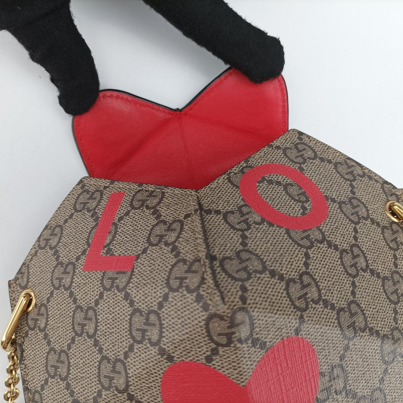 Pre-owned Gucci heart Brown×Red PVC coated canvas 678131 shoulderbag | stylenewstar