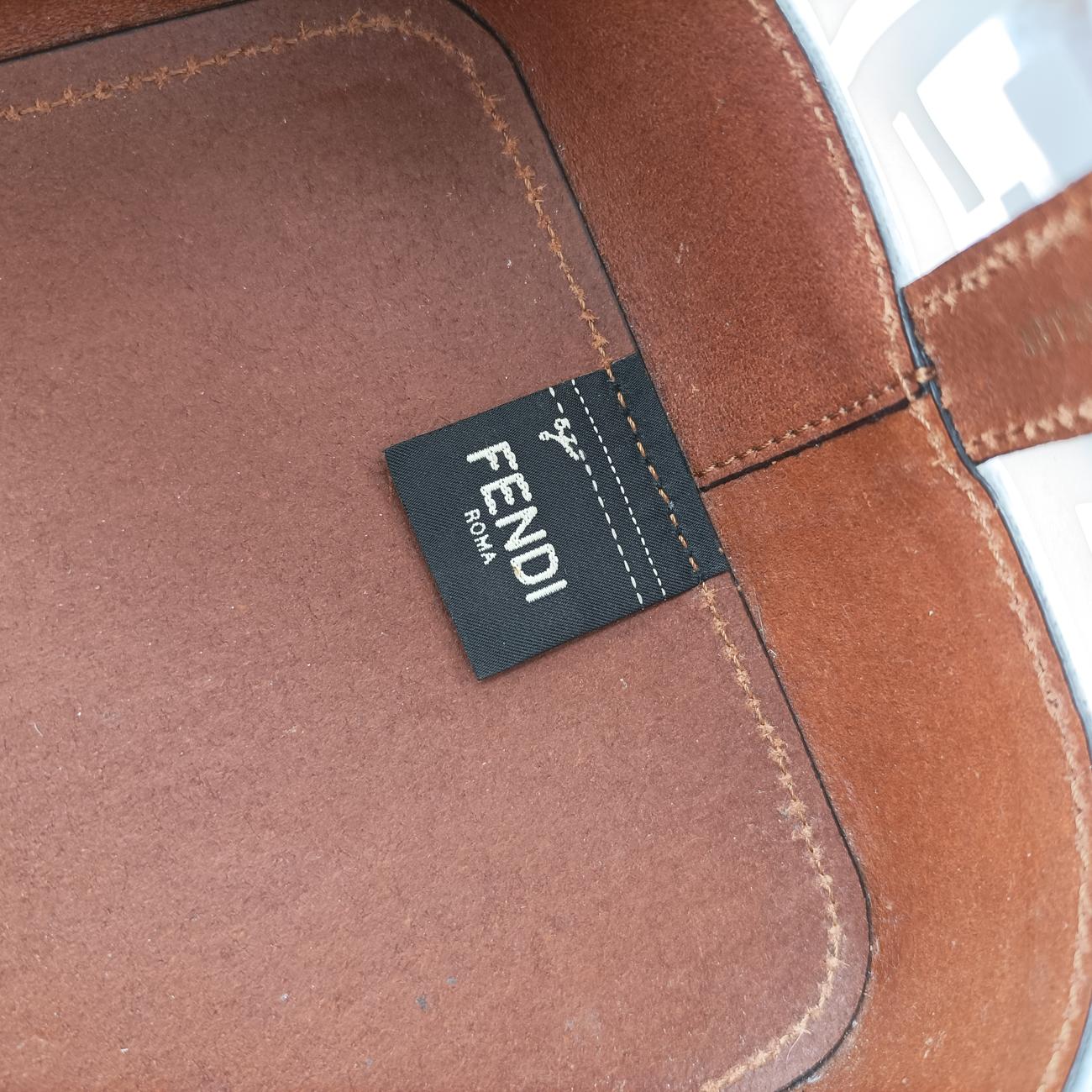 Pre-owned Fendi Mon Treso Beige×White×Multicolour PVC Coated Canvas 8BT298 shoulderbag | stylenewstar