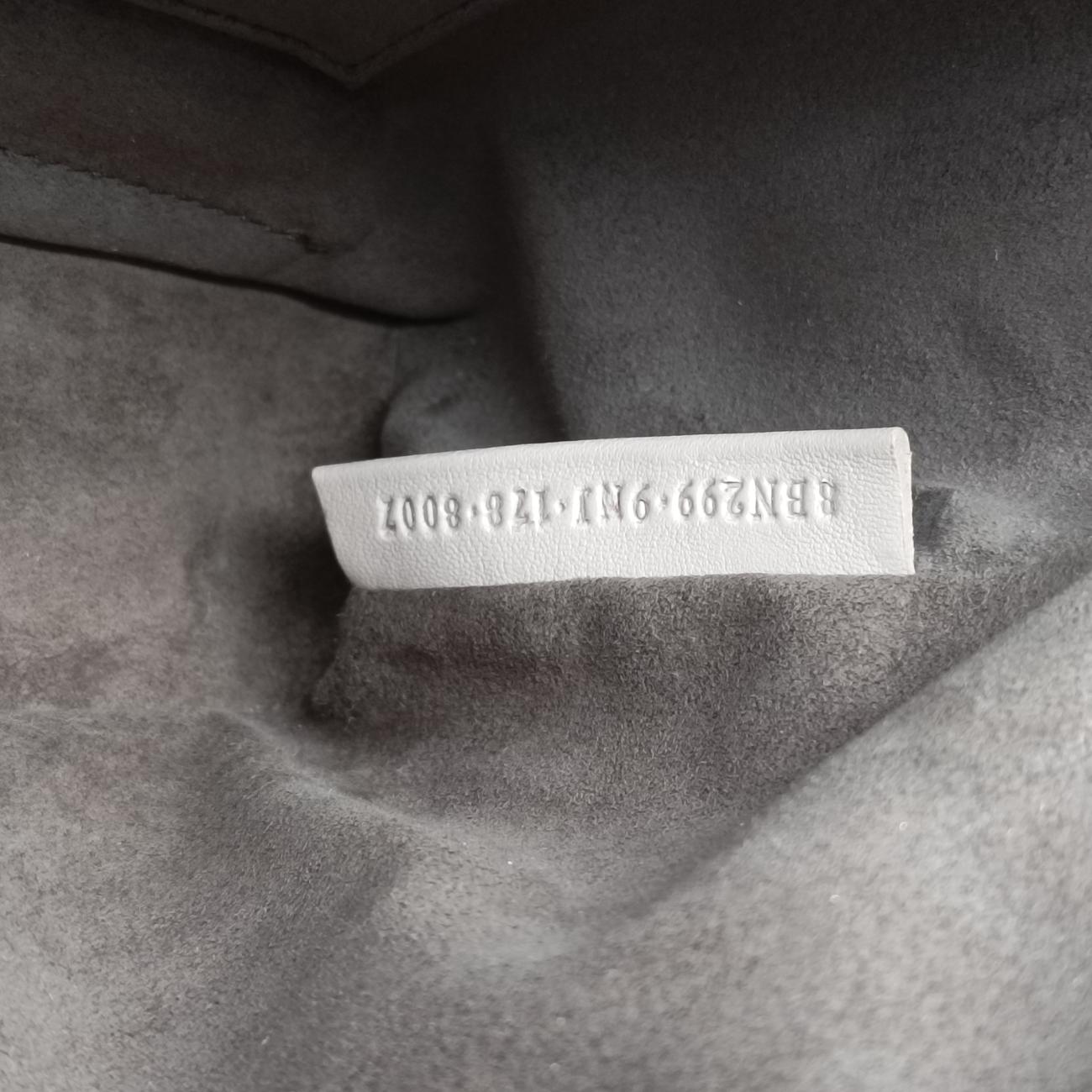 Secondhand Fendi Dotcom Click Small Beige Leather 8BN299 shoulderbag | stylenewstar