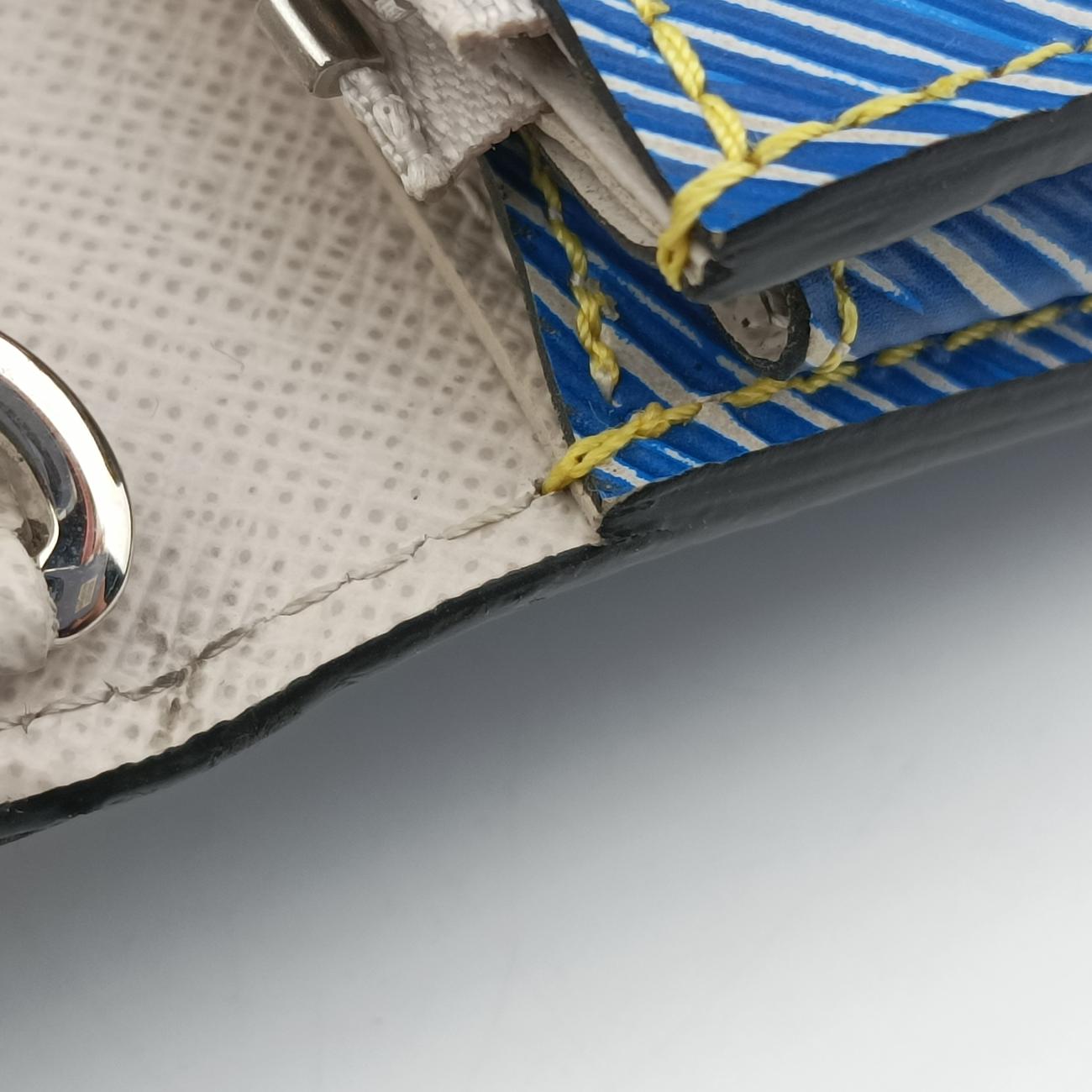 Pre-owned Louis Vuitton Portefeuille Twist Chain blue×multicolor Epi M62732 shoulderbag | stylenewstar