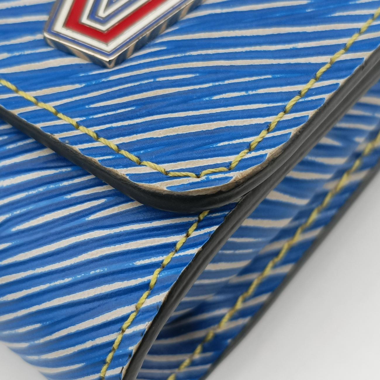 Pre-owned Louis Vuitton Portefeuille Twist Chain blue×multicolor Epi M62732 shoulderbag | stylenewstar