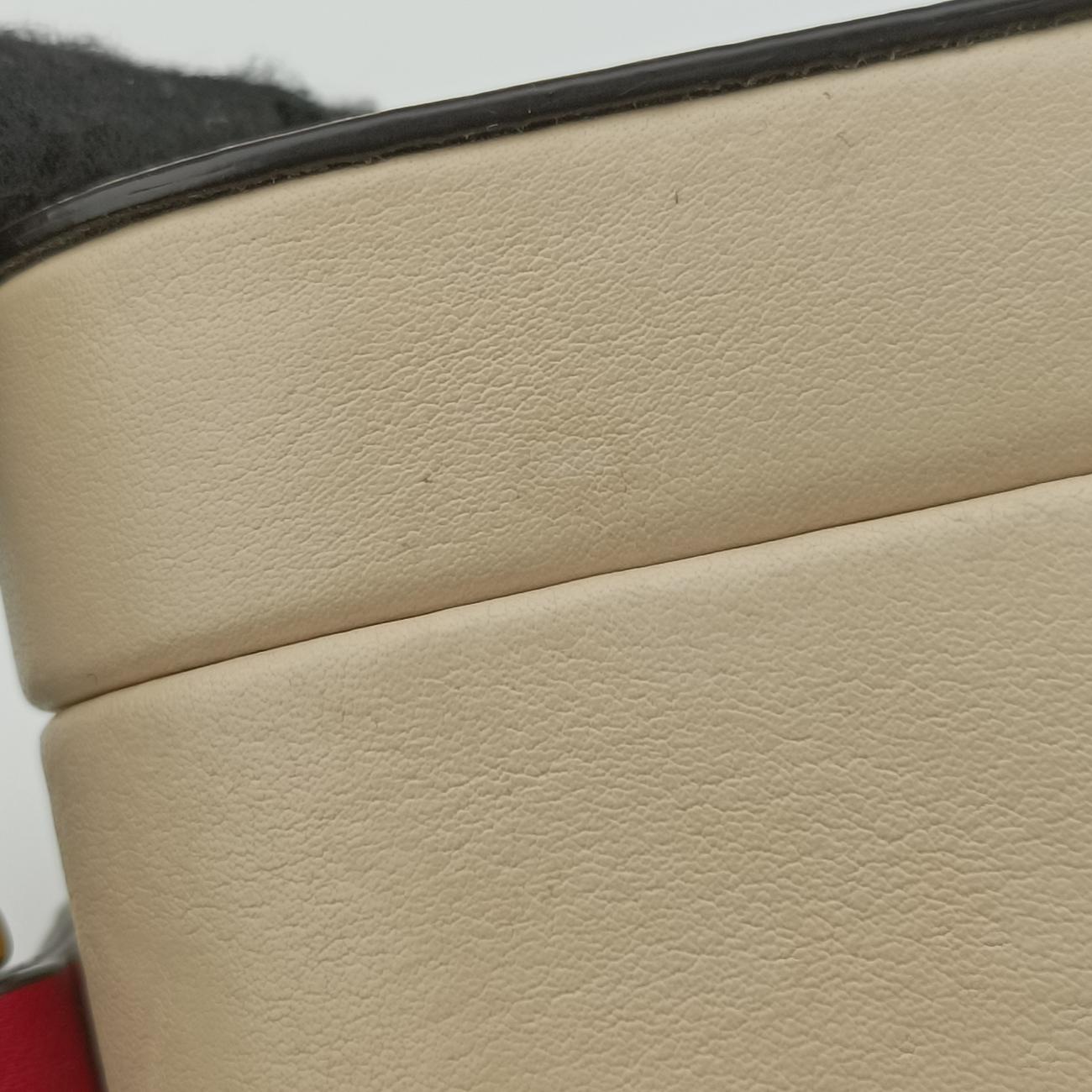 Secondhand Gucci Interlocking G White×red Leather 658230 shoulderbag | stylenewstar