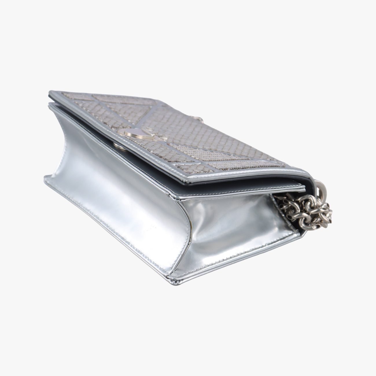 Pre-owned Christian Dior Diorama Silver Beaded  shoulderbag | stylenewstar