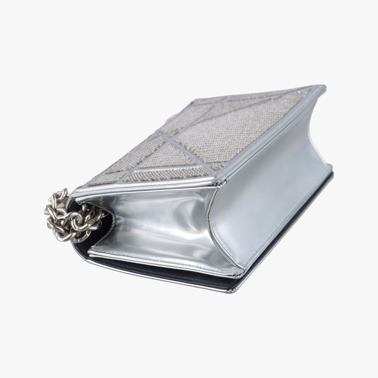 Pre-owned Christian Dior Diorama Silver Beaded  shoulderbag | stylenewstar