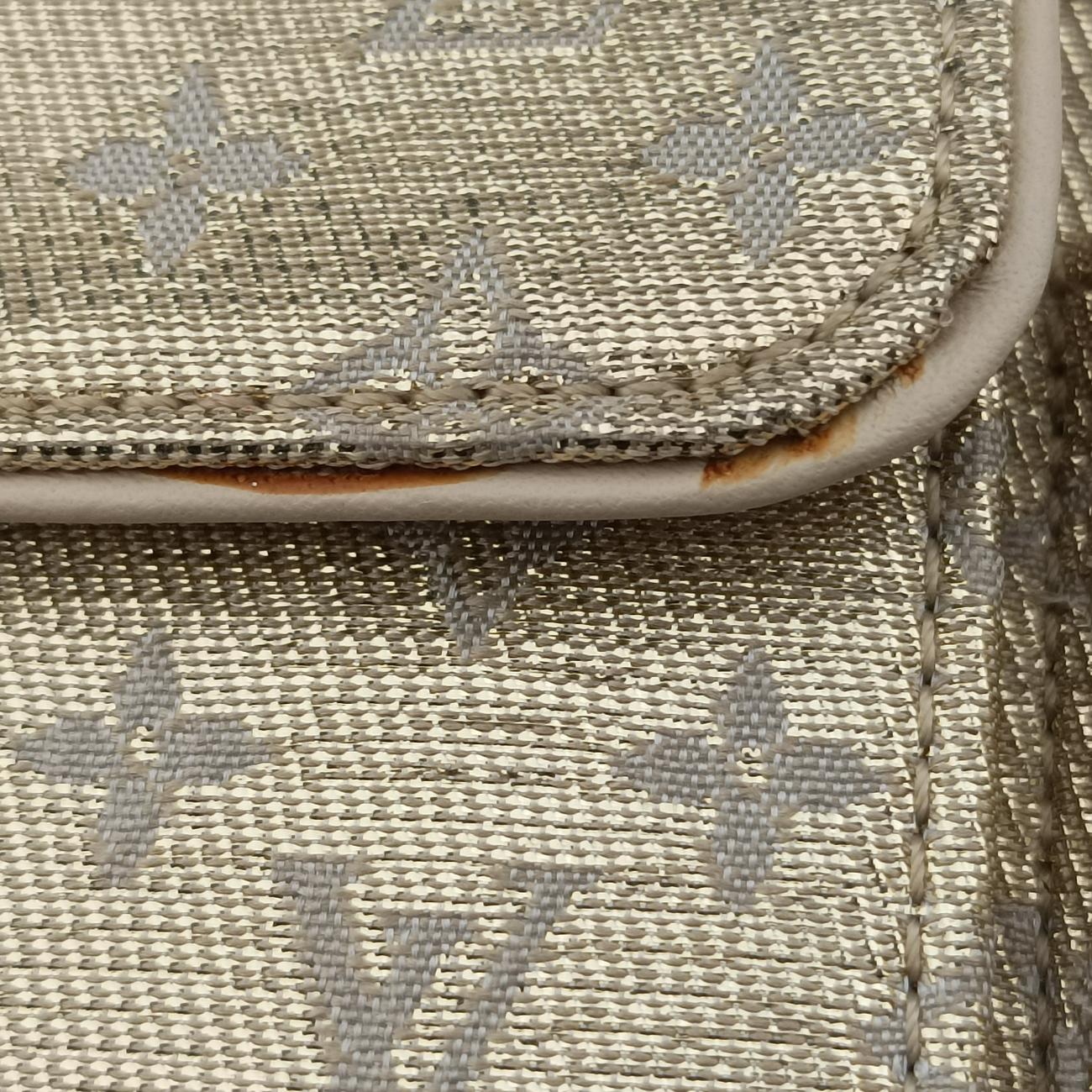 Pre-owned Louis Vuitton Shine McKenna Golden Monogram Shine M92363 shoulderbag | stylenewstar