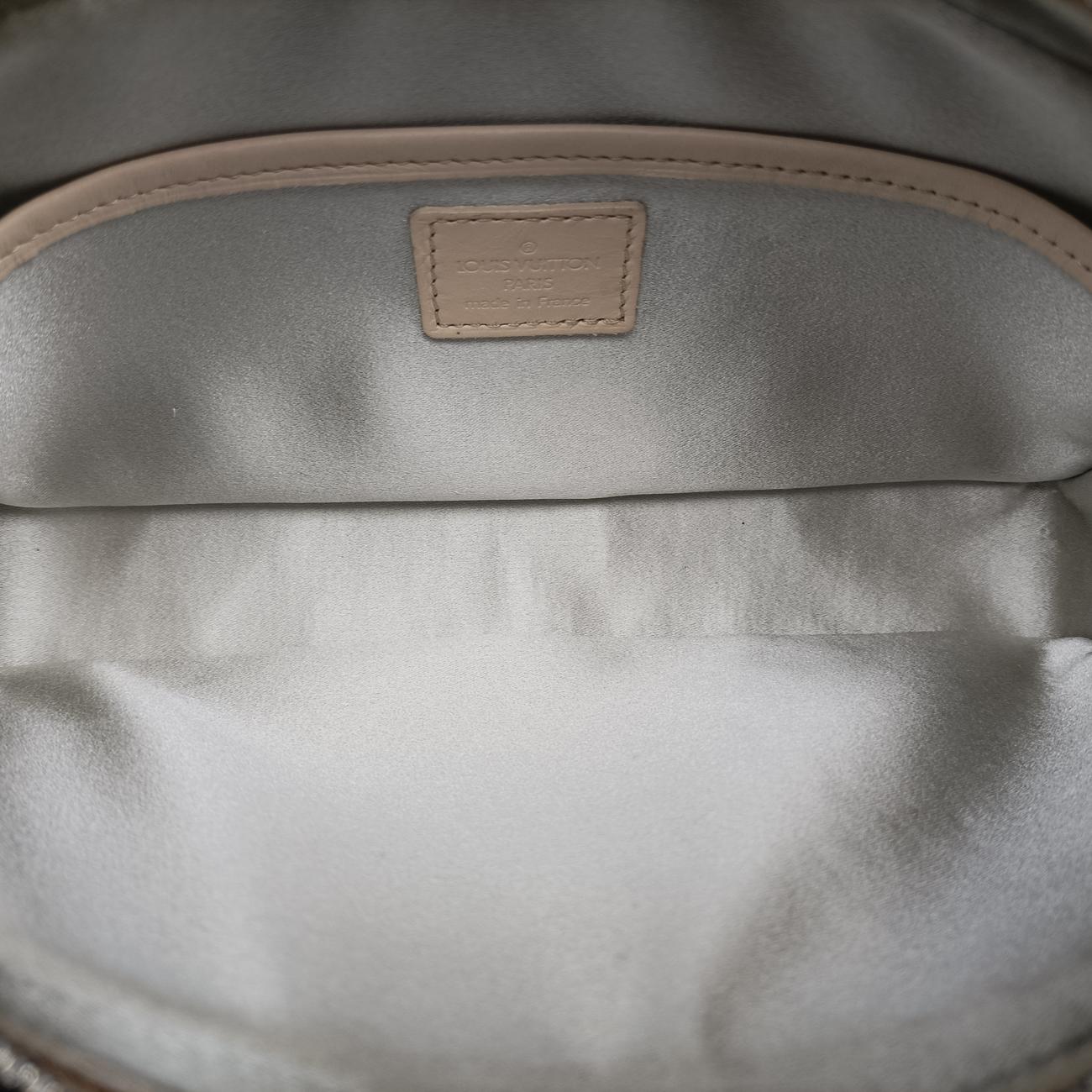 Pre-owned Louis Vuitton Shine McKenna Golden Monogram Shine M92363 shoulderbag | stylenewstar