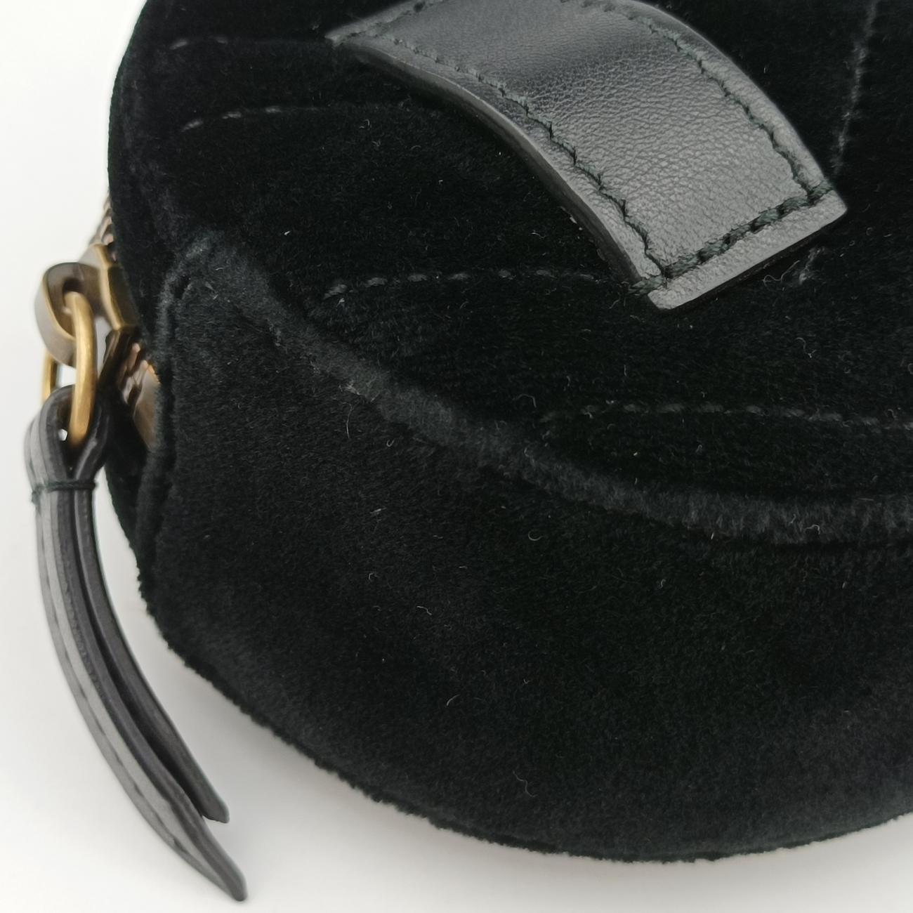 Vintage Gucci GG Marmont Black velour 476434 bum bag/waist bag | stylenewstar