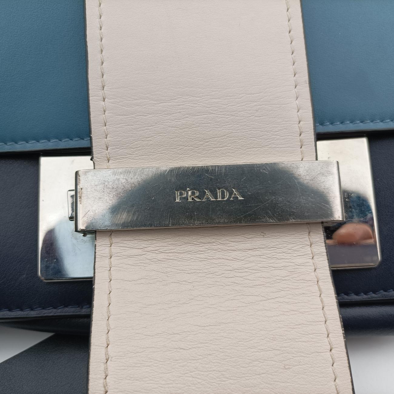 Pre-owned Prada Plex Ribbon Blue x White x Navy Leather 1BD067 shoulderbag | stylenewstar
