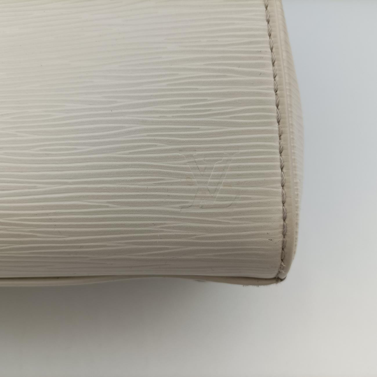 Pre-owned Louis Vuitton Bréa MM IVOIRE Epi M40330 shoulderbag | stylenewstar