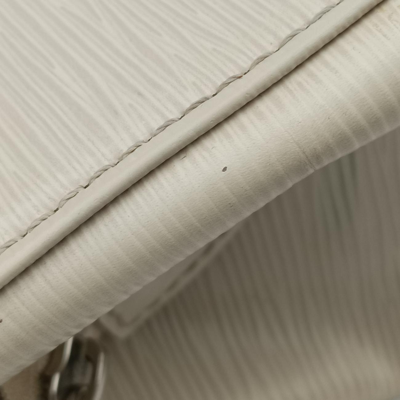 Pre-owned Louis Vuitton Bréa MM IVOIRE Epi M40330 shoulderbag | stylenewstar