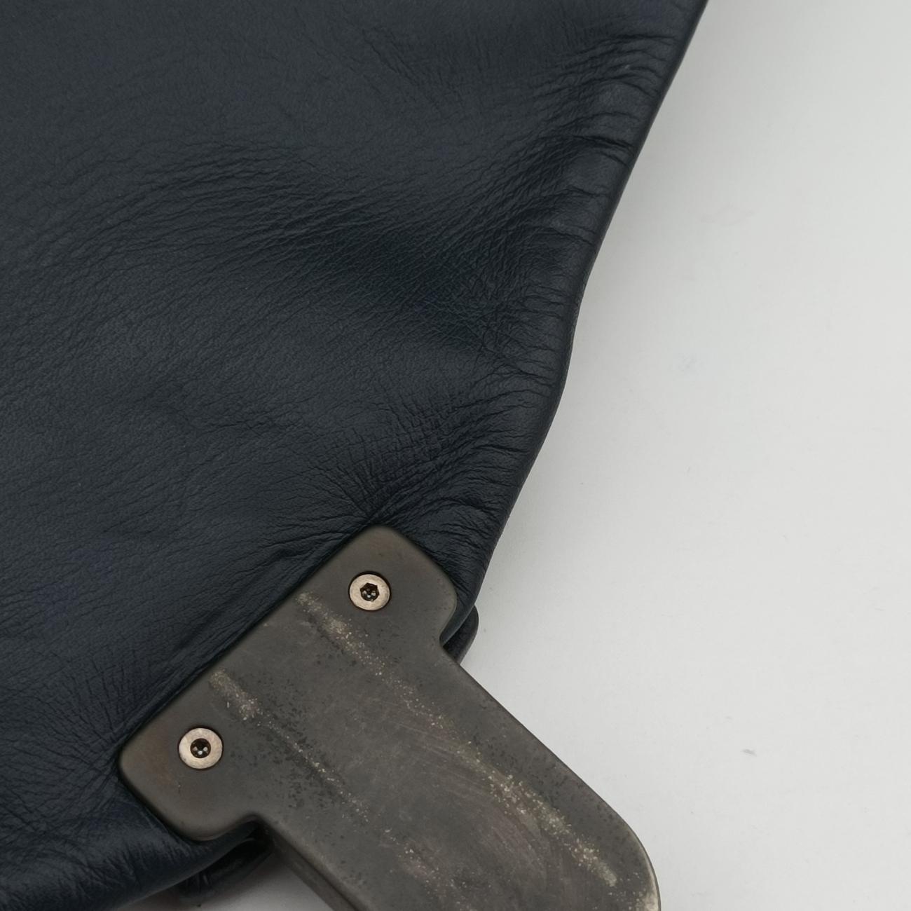 Pre-owned Bottega Veneta Intrecciato Navy lambskin  handbag | stylenewstar