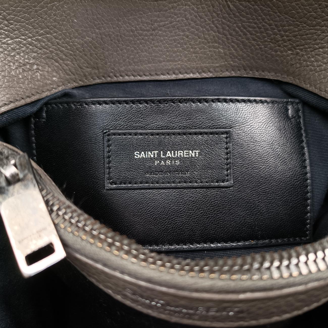 Pre-owned Yves Saint Laurent COLLEGE Grey Leather 428056 shoulderbag | stylenewstar