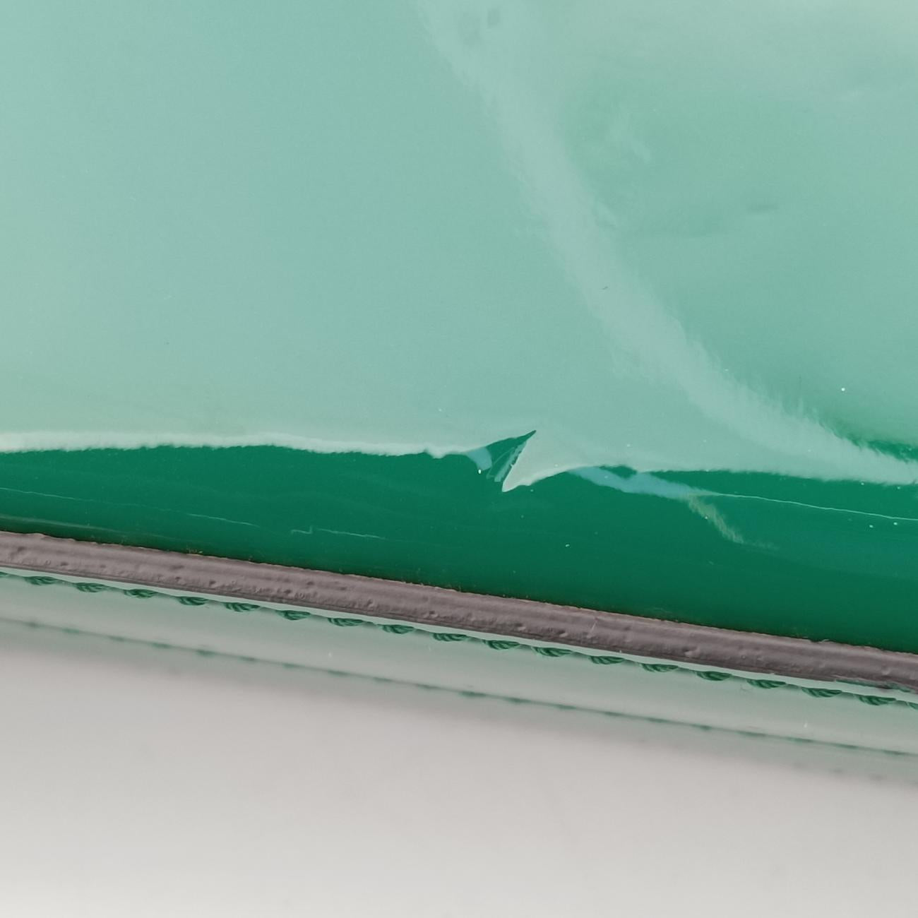 Pre-owned Gucci Sylvie Green Patent 589479 shoulderbag | stylenewstar