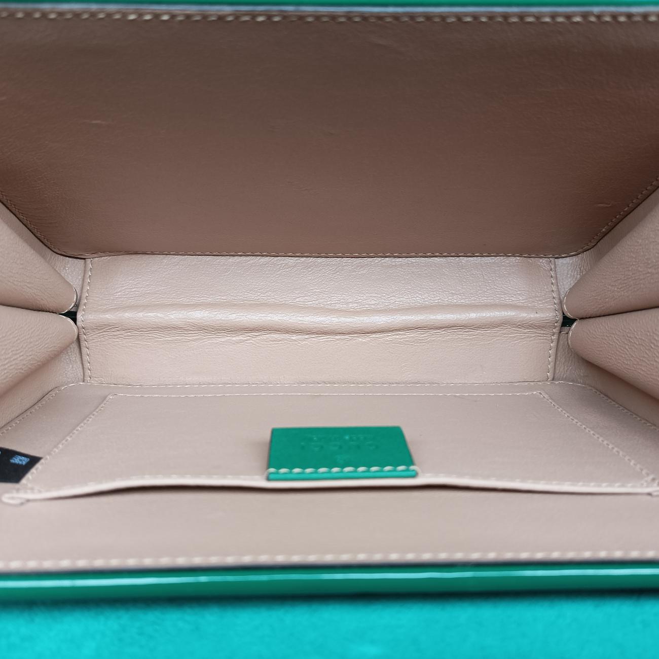 Pre-owned Gucci Sylvie Green Patent 589479 shoulderbag | stylenewstar