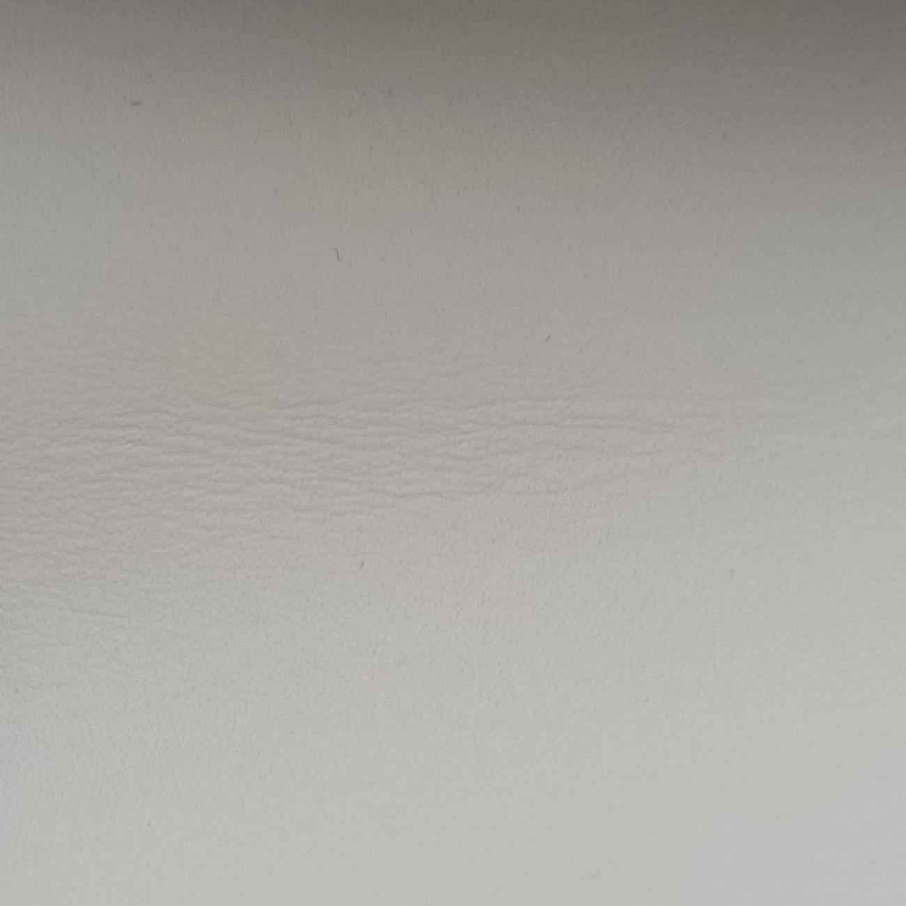 Secondhand Gucci Broadway Tiger Head White x Red x Navy Leather 453777 shoulderbag | stylenewstar