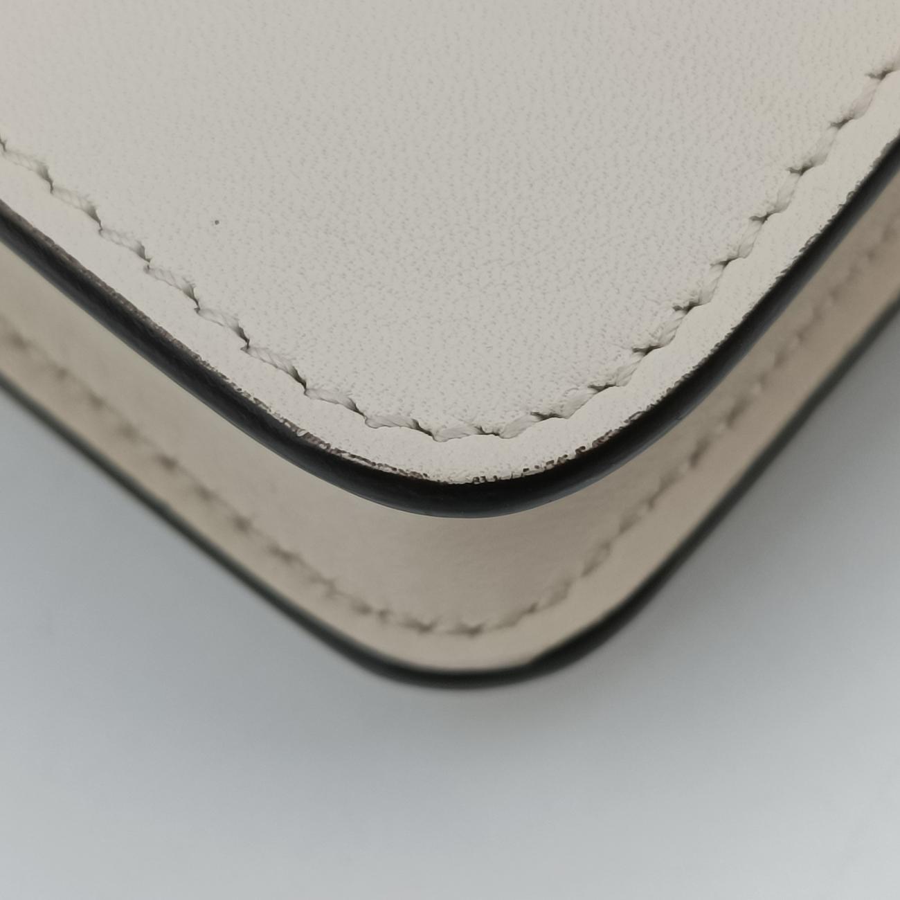 Secondhand Gucci Broadway Tiger Head White x Red x Navy Leather 453777 shoulderbag | stylenewstar