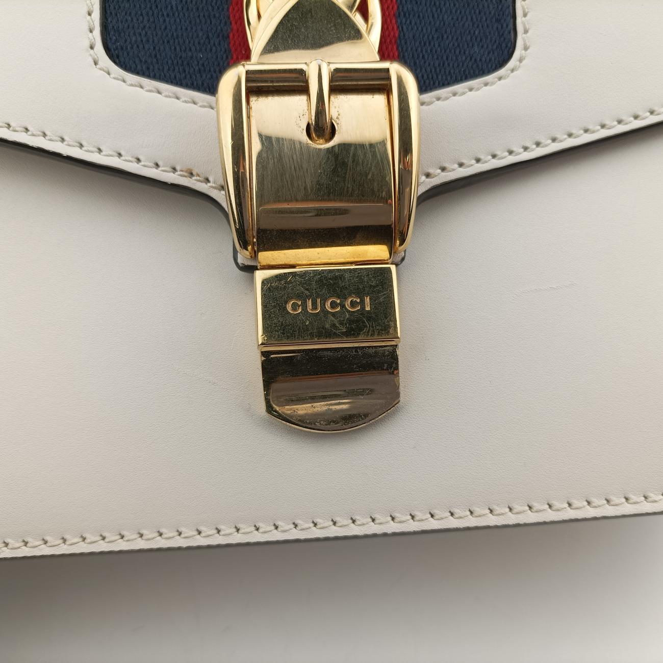 Pre-owned Gucci Sylvie Ivory× navy × red Leather 421882 shoulderbag | stylenewstar