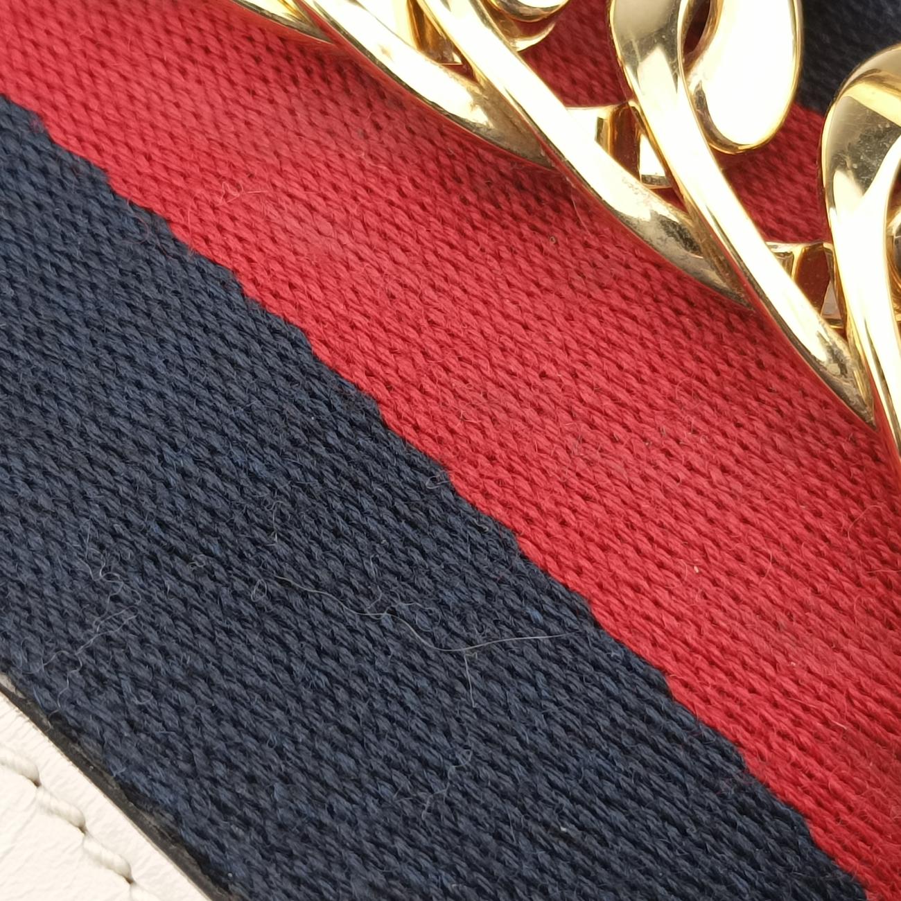 Pre-owned Gucci Sylvie Ivory× navy × red Leather 421882 shoulderbag | stylenewstar