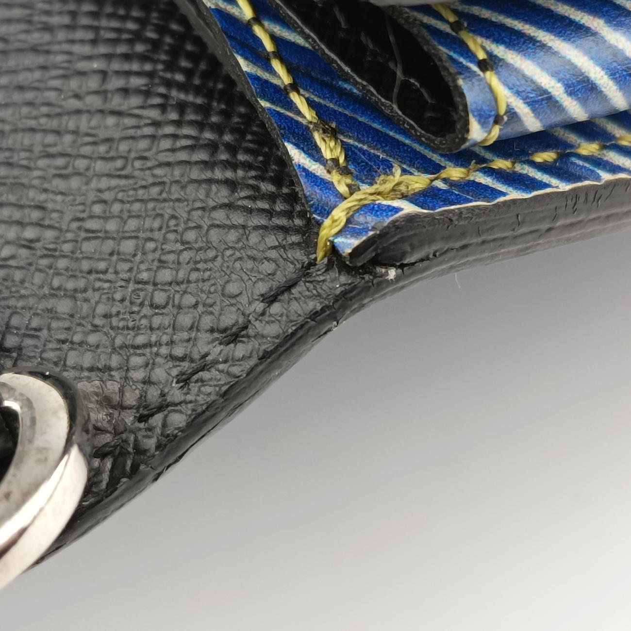 Pre-owned Louis Vuitton Portefeuille Twist Chain Wallet blue×multicolor Epi M61490 shoulderbag | stylenewstar