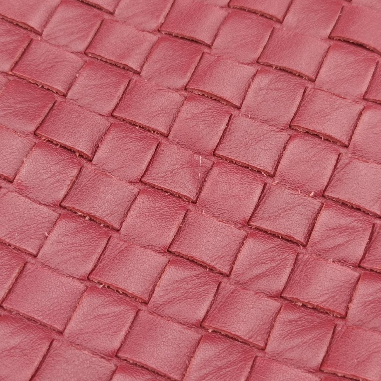 Secondhand Bottega Veneta Intrecciato Burgundy lambskin  shoulderbag | stylenewstar